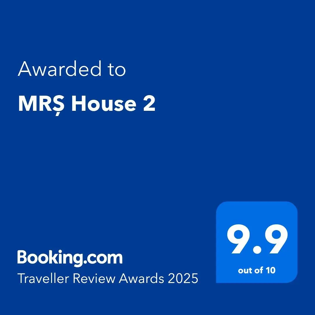 Mrs House 2 Villa Boekarest Vakantiehuis