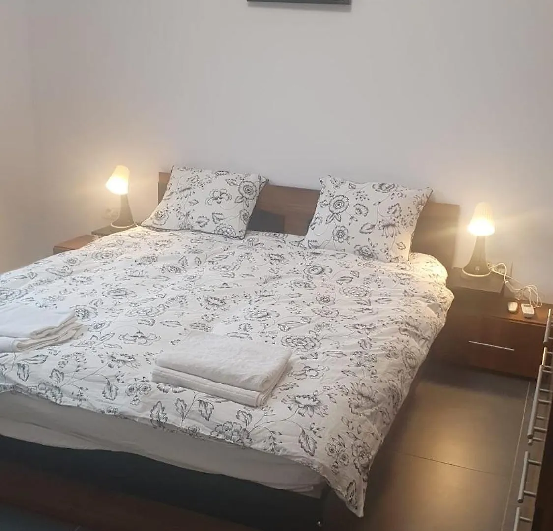 Willa Mrs House 2 Bukareszt Rumunia